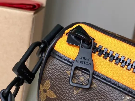 LOUIS XS KEEPALL VUITTON 0701